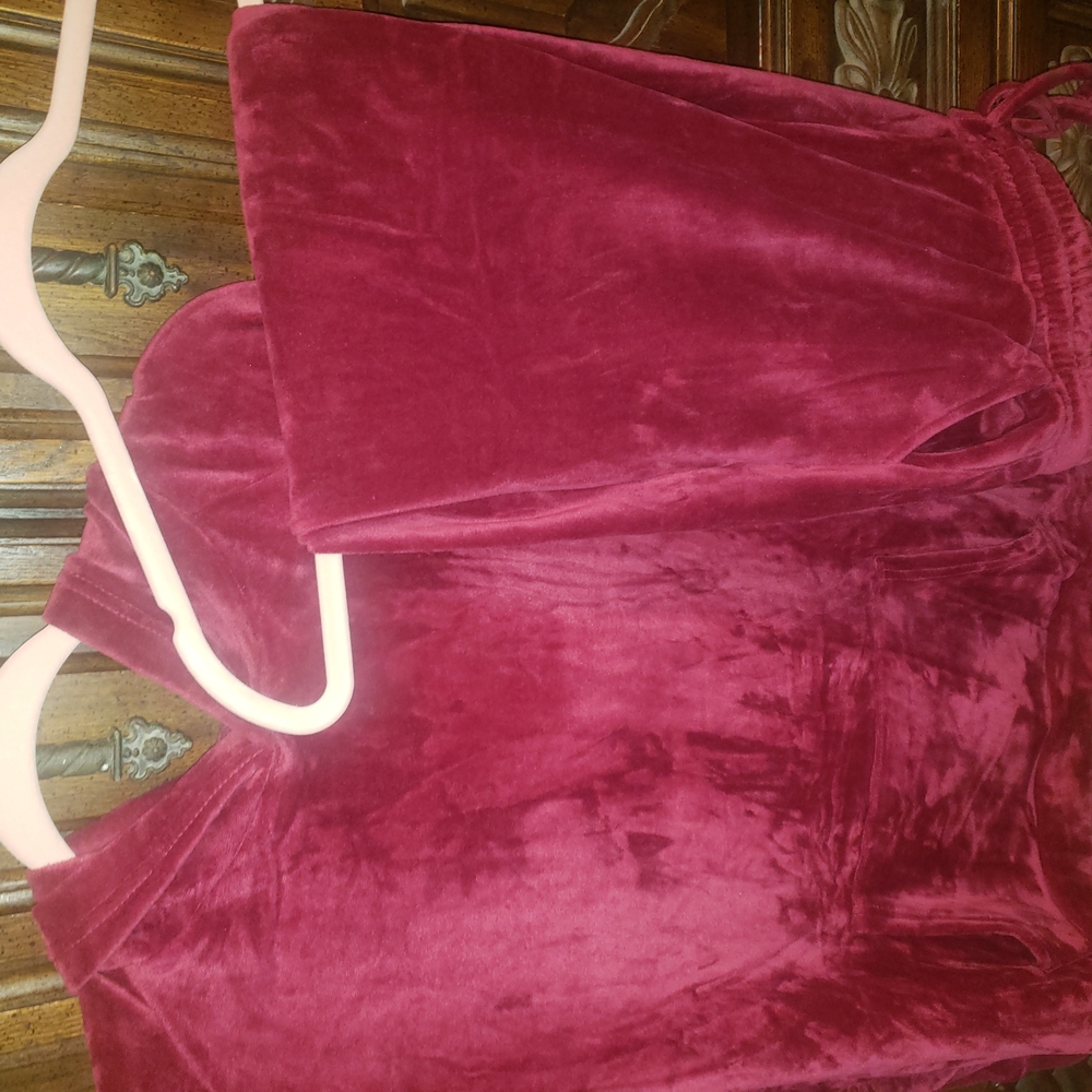 Plush Red Lounge Set